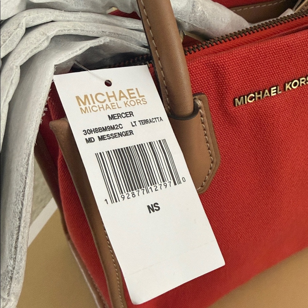 Michael Kors Mercer Crossbody Purses Brand New Authentic 9x8 - Picture 3 of 9